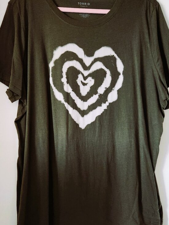 torrid Tops - Torrid Classic Fit Heritage Jersey Crew Tee - 100% Cotton 2XL